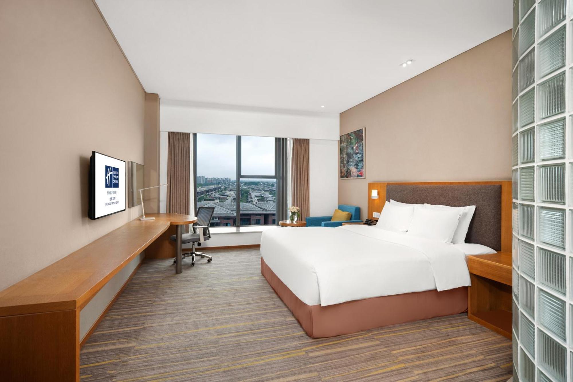 Holiday Inn Express Chengdu Airport Zone Free Shuttle From Shuangliu International Airport To Hotel ,Welcome Drink Eksteriør billede