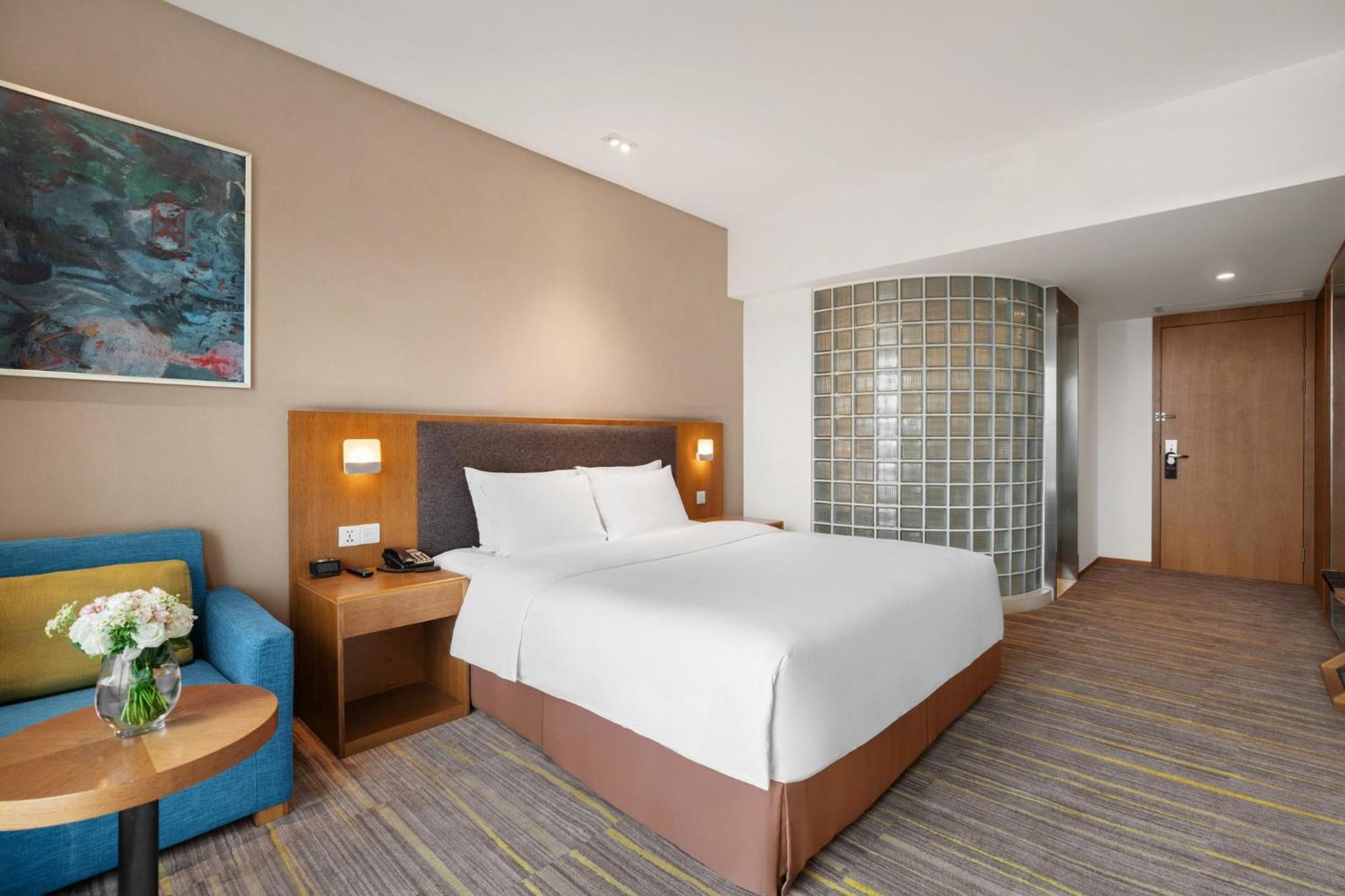 Holiday Inn Express Chengdu Airport Zone Free Shuttle From Shuangliu International Airport To Hotel ,Welcome Drink Eksteriør billede