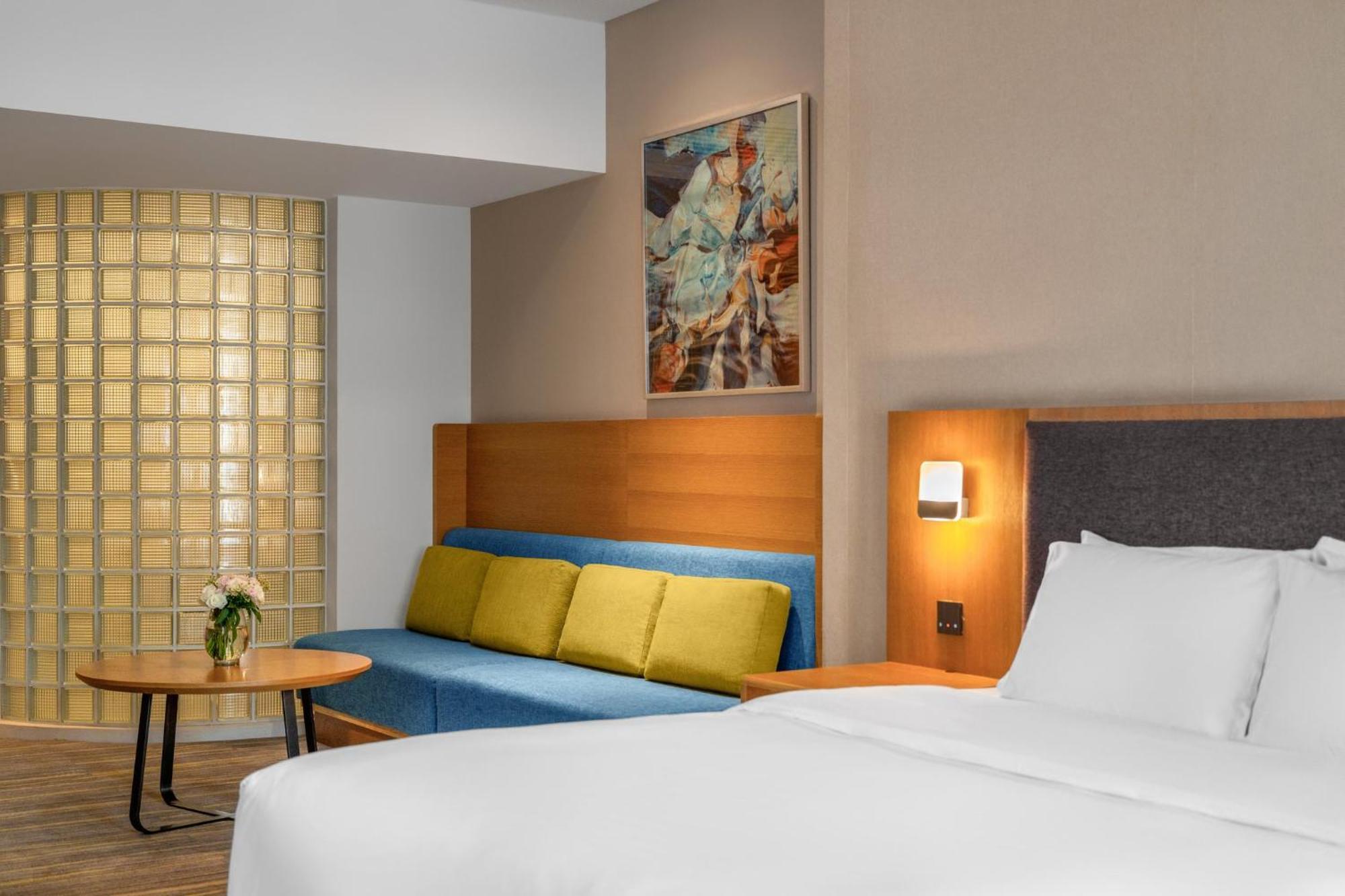Holiday Inn Express Chengdu Airport Zone Free Shuttle From Shuangliu International Airport To Hotel ,Welcome Drink Eksteriør billede