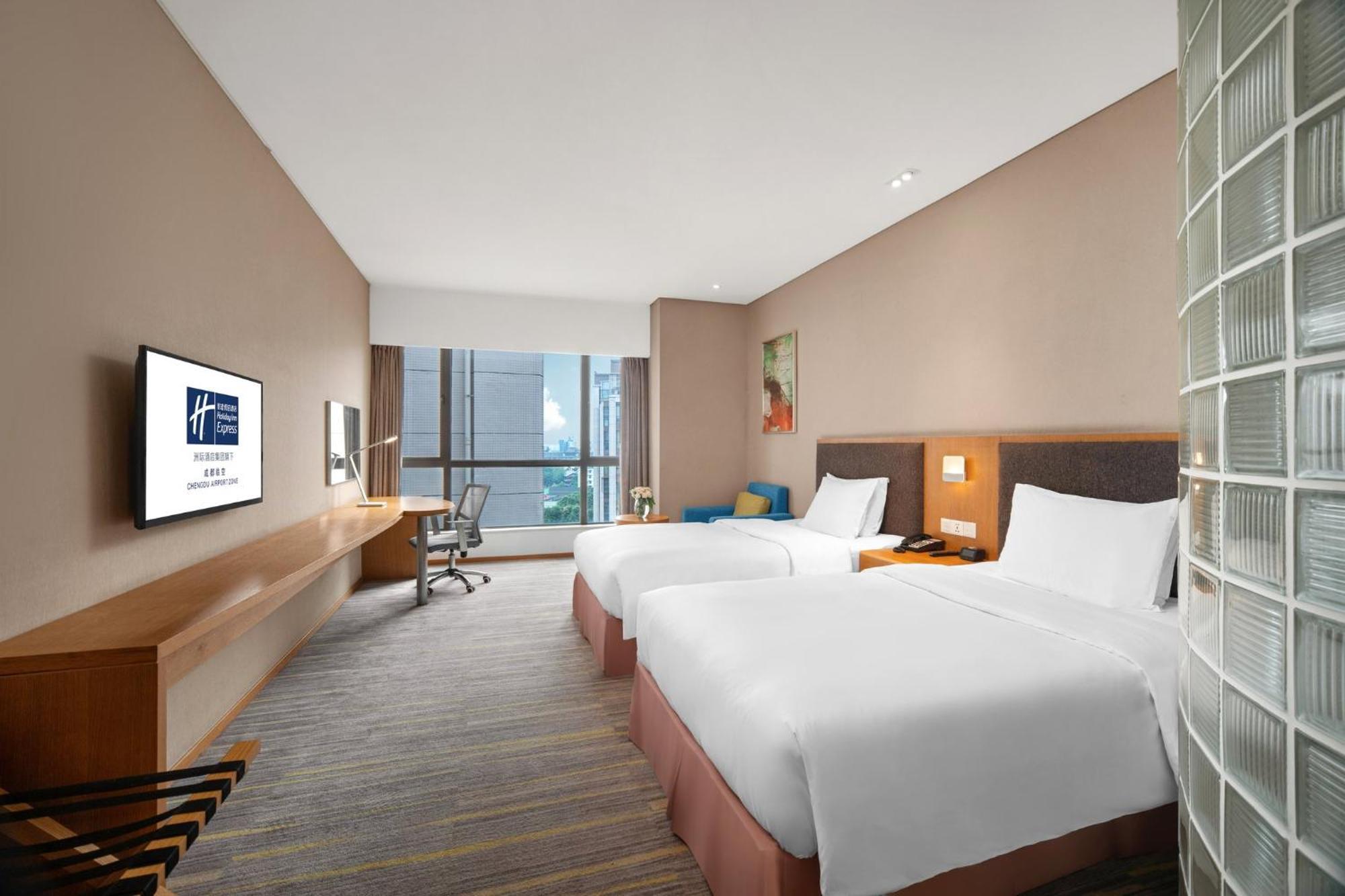 Holiday Inn Express Chengdu Airport Zone Free Shuttle From Shuangliu International Airport To Hotel ,Welcome Drink Eksteriør billede