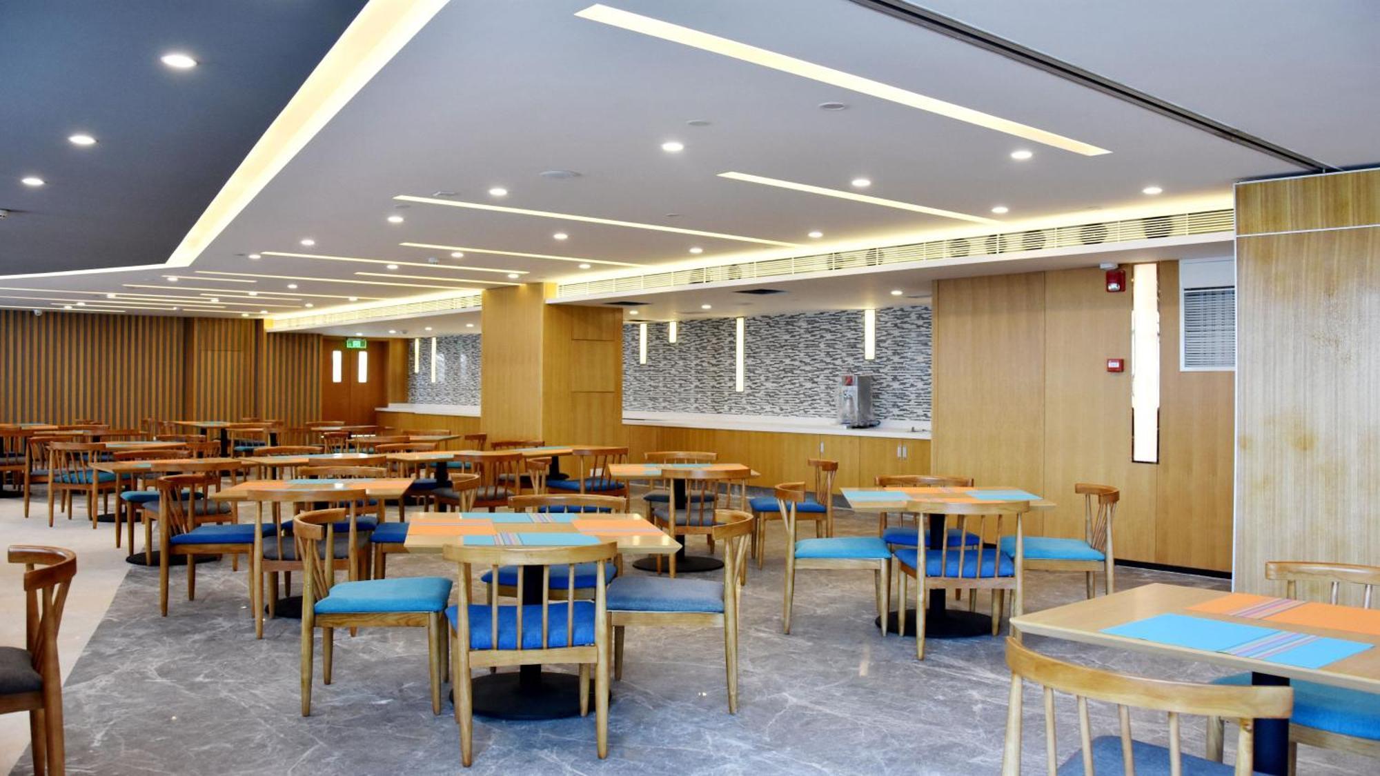 Holiday Inn Express Chengdu Airport Zone Free Shuttle From Shuangliu International Airport To Hotel ,Welcome Drink Eksteriør billede