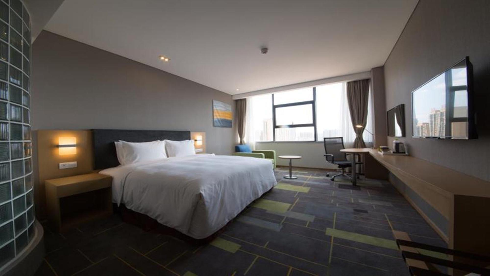 Holiday Inn Express Chengdu Airport Zone Free Shuttle From Shuangliu International Airport To Hotel ,Welcome Drink Eksteriør billede